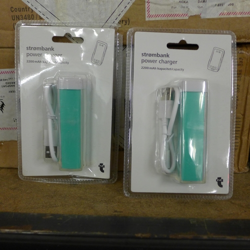 2218 - Approx 75 sealed, unused Strombank lithium-ion device charger 2200 MAH power banks