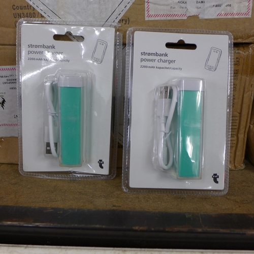 2222 - Approx 75 sealed, unused Strombank lithium-ion device charger 2200 MAH power banks