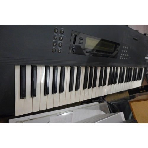 2282 - Korg M1 synthesizer- keyboard with stand, instructions and lead