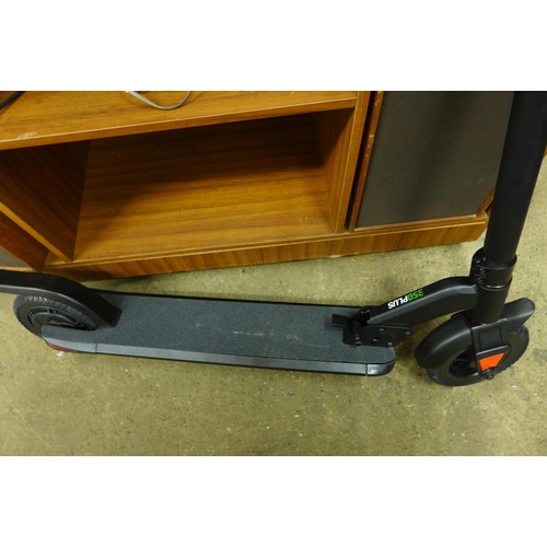 2286 - Li-Fe full size 350 Plus scooter with charger - Police repossession