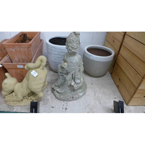 2443 - 5 Items of stoneware inc. 2 glazed pots and water fountain