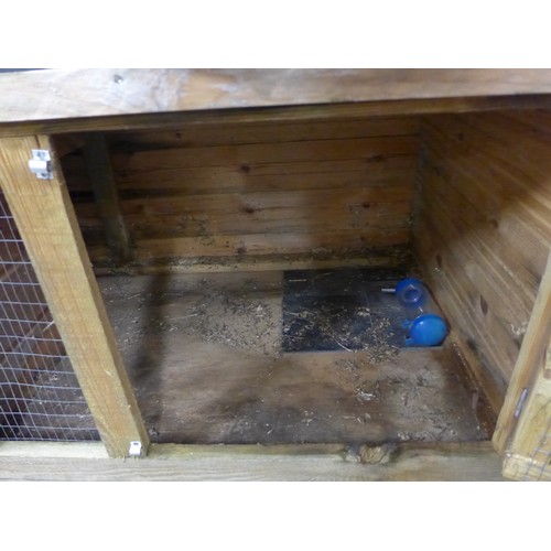 2329 - Rabbit hutch, approx. 4ft x 3ft x 18