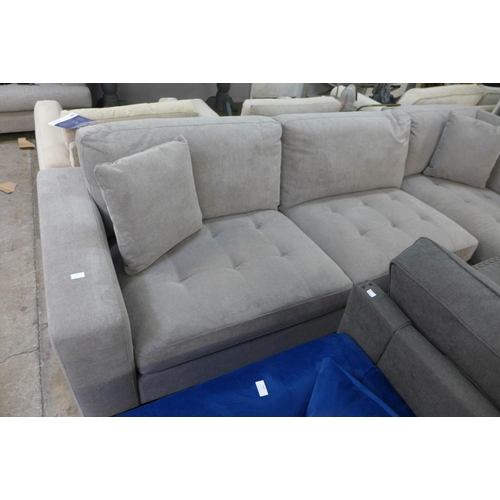 1465 - Miles 3 Piece Sectional Sofa With Ottoman Thomasville , Original RRP - £1541.66 + VAT (4161- 28) *Th... 