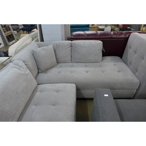 1465 - Miles 3 Piece Sectional Sofa With Ottoman Thomasville , Original RRP - £1541.66 + VAT (4161- 28) *Th... 