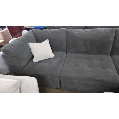 1517 - Thomasville Tisdale 6Pc Sectional Fabric Sofa, Original RRP £1666.66 + vat  (4160-24)   * This lot i... 