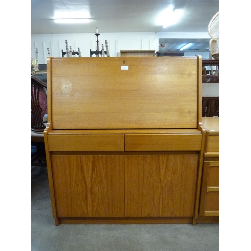 33 - A Remploy teak bureau