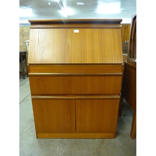 42 - A teak bureau