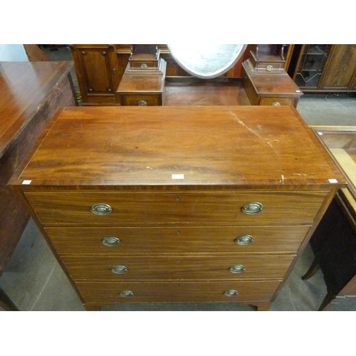 87 - A George IV mahogany chest of drawers