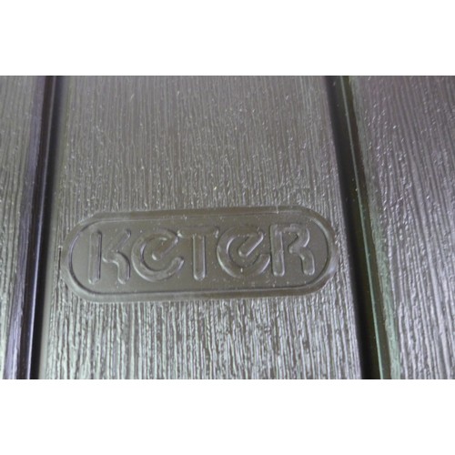 3999 - Brown and black plastic/wood effect Keter deck box