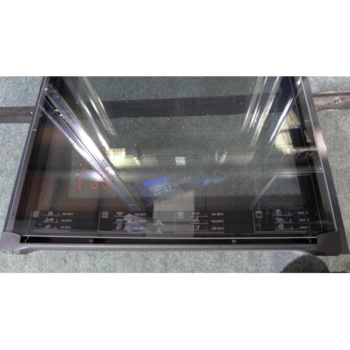 3014 - AEG Single Pyrolytic Oven with SteamBake H594xW595xD567  - model no BPK556220M  Original RRP 657.5in... 