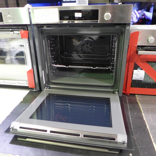 3046 - Bosch Serie 4 Pyrolytic Single Oven H595xW594xD548  - model no HBS573BS0B  Original RRP 515.84inc. v... 