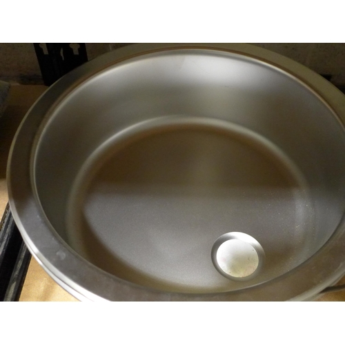 3096 - 2 x 450mm Round Installation Sinks - No Model SI.SWA.001 (P22) * this lot is subject to VAT