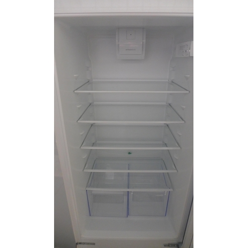 3100 - Zanussi integrated fridge freezer - Model: ZNHN18f51 - Ap ff. Zan.130 (P24) * this lot is subject to... 