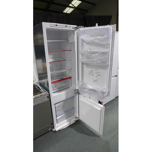 3135 - Neff Integrated 70/30 Fridge Freezer - Model K16873fEOG Ap.ff. NEF.135 (P9) * this lot is subject to... 