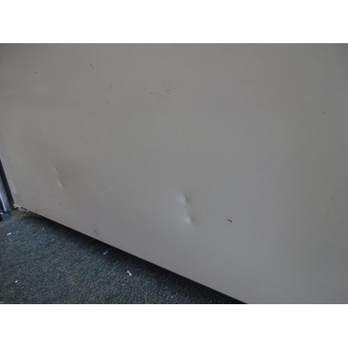 3169 - Zanussi 60/40 Integrated Fridge Freezer - Model ZNLN18f51 AP.ff.Zan.127 (P22) * this lot is subject ... 