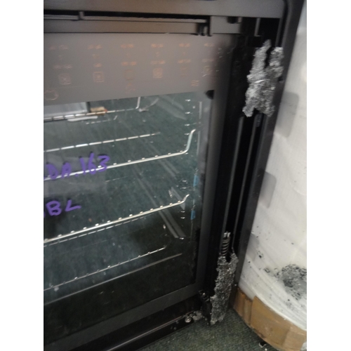 3194 - CDA Single Oven - Broken/Damaged Door -, SL550BL (Model) AP.OS.CDA.163 (P12) * this lot is subject t... 