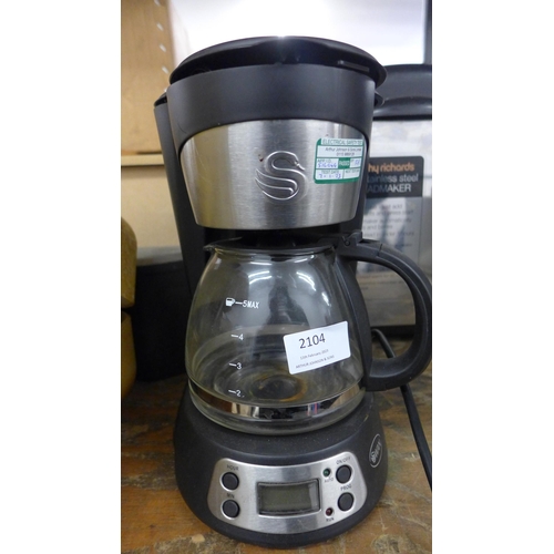 2104 - Swann coffee percolator, Morphy Richards bread maker & Kenwood food blender