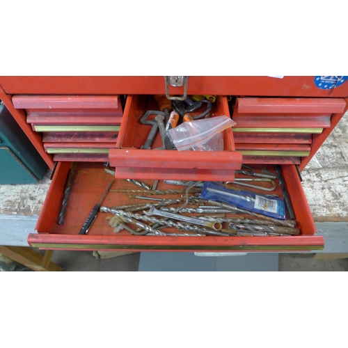 2169 - Red tool chest with hand tools