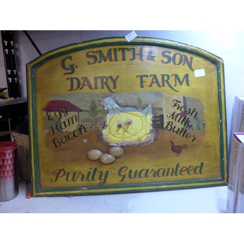 2275 - G. Smith & Son Dairy Farm sign