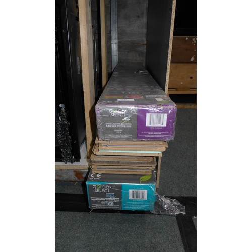 3115 - Quantity of Laminate Flooring (Mixed Colours)    (281-253)   * This lot is subject to vat