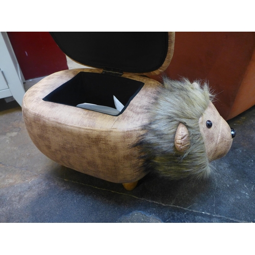 1426 - A fabric upholstered footstool in the form of a lion - CY80181 * this lot is subject to VAT