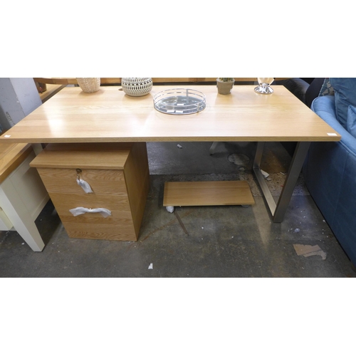 1490 - A large oak effect desk with two drawer locking cabinet * this lot is subject to VAT