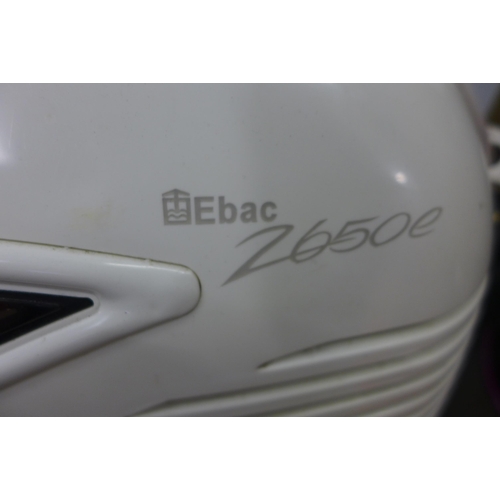 2401 - Ebac 2650E de-humidifier