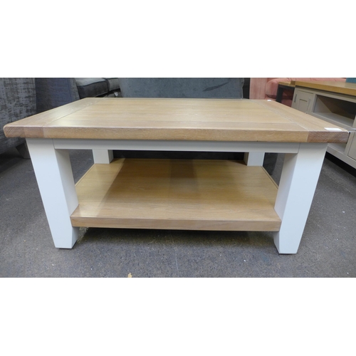 1524 - A white painted and oak rectangular coffee table - MTWCW008V * this lot is subject to VAT