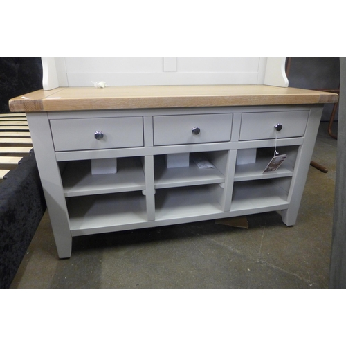 1526 - A grey painted and oak hall bench with mirror and coat rack - MTGCW115 * this lot is subject to VAT