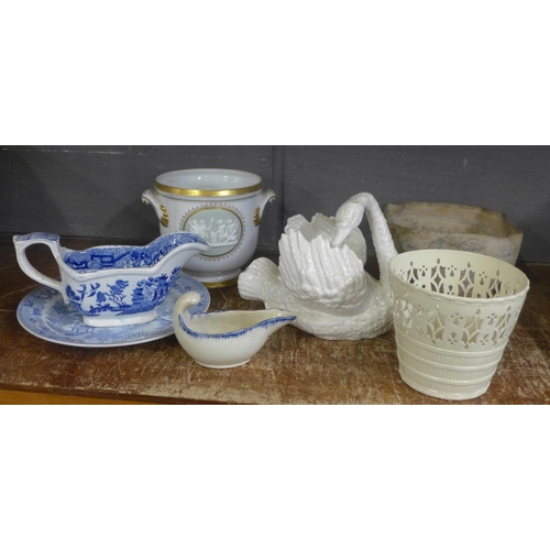 1299 - Seven items of china including Leedsware, Wedgwood blue and white willow pattern plate, small blue a... 