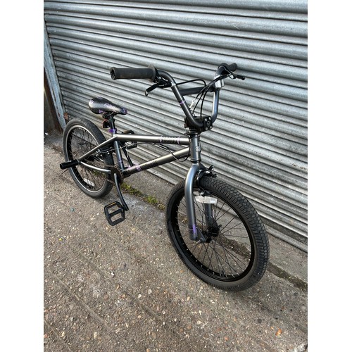 2161 - Voodoo Horde BMX with stunt pegs (gun metal, purple and black) - Police repossession