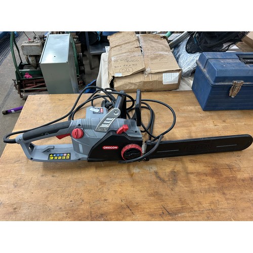 2340 - Oregon 240v electric chainsaw with chain and guard