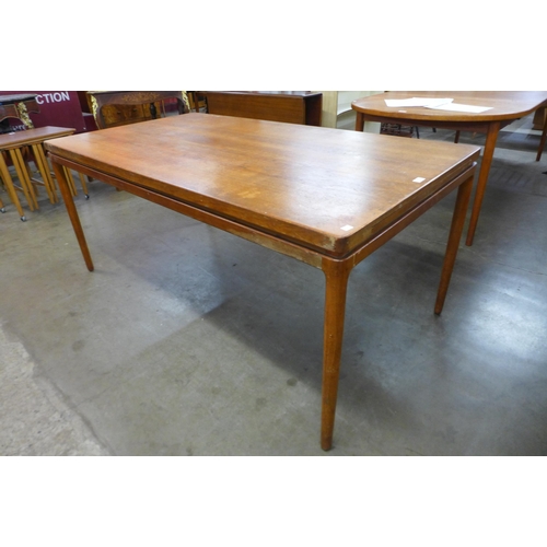 79 - A Danish Christian Linneberg teak extending dining table, Johannes Andersen