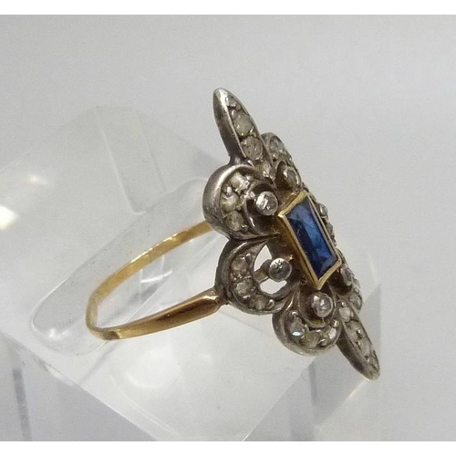 1072 - A yellow metal, diamond and sapphire ring, 3g, Q