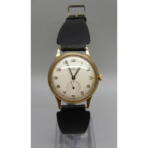 1078 - A 9ct gold Tudor Rolex wristwatch, London Transport related inscription,