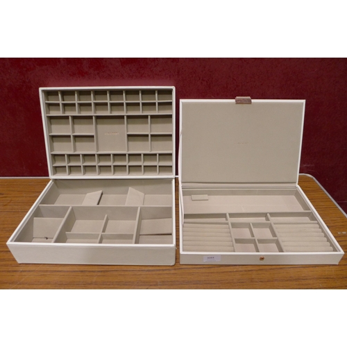 3084 - Stackers Jewellery Box - Cream (282-207)  * This lot is subject to vat