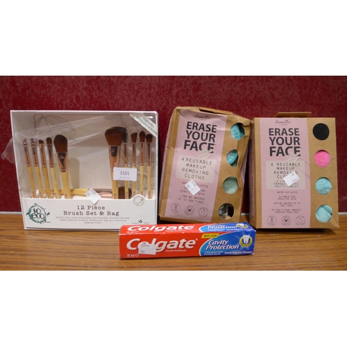 3101 - 2 Erase Your Face Makeup  removers and So Eco Makeup Brush Set  (282-80,103,512)  * This lot is subj... 