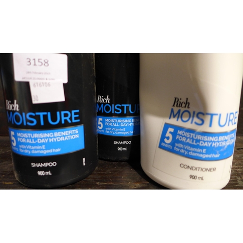 3158 - 2 x 900ml bottles of Tresemmé shampoo and 2 x 900ml bottles of Tresemmé conditioner * this lot is su... 