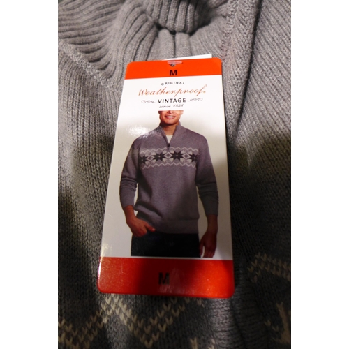 3186 - Box of men's weatherproof vintage grey pull-over jumpers - mixed size * this lot is subject to VAT