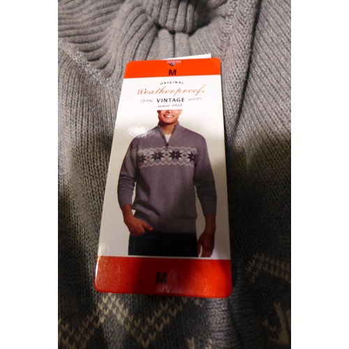 3187 - Box of men's weatherproof vintage grey pull-over jumpers - mixed size * this lot is subject to VAT