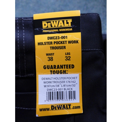 3193 - 5 Pairs of men's DeWalt black work trousers - 38