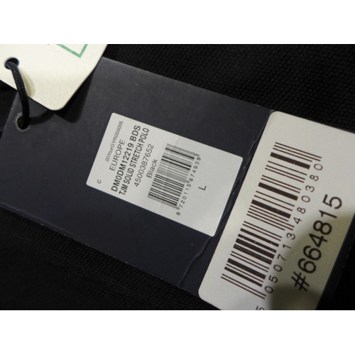 3201 - Bag of men's Tommy Jeans - Large & XL black polo shirts * this lot is subject to VAT