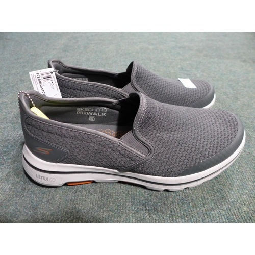 3207 - Pair of men's grey Gogamat slip-on Skechers UK 10 * this lot is subject to VAT