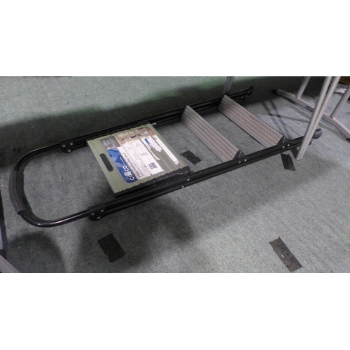 3363 - Toolmaster Hand Truck    - 159kg and Cosco 3 tread folding Step Stool   (282-375,402)  * This lot is... 