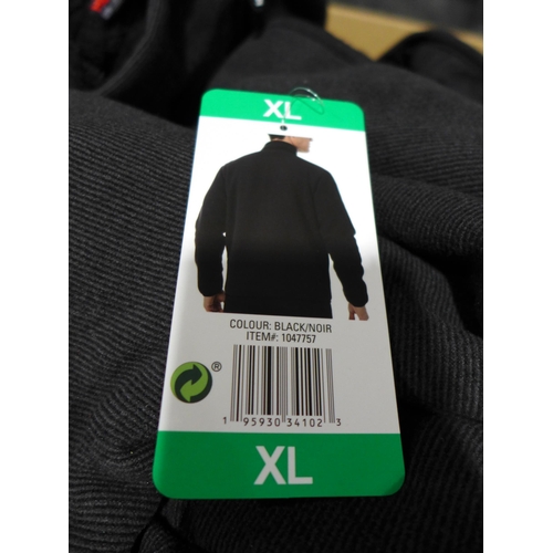 3399 - Box of men's 32°C Heat zip-up fleecy jackets - mixed sizes * this lot is subject to VAT