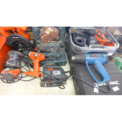 2011 - Black and Decker Quattro multitool, Black and Decker cordless drill and circular saw, Ryobi heat gun... 