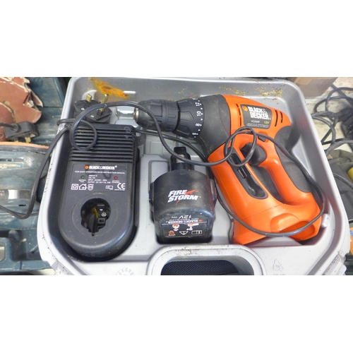 2011 - Black and Decker Quattro multitool, Black and Decker cordless drill and circular saw, Ryobi heat gun... 