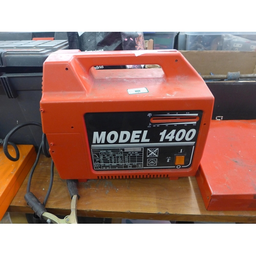 2073 - Model 1400 arc welding unit