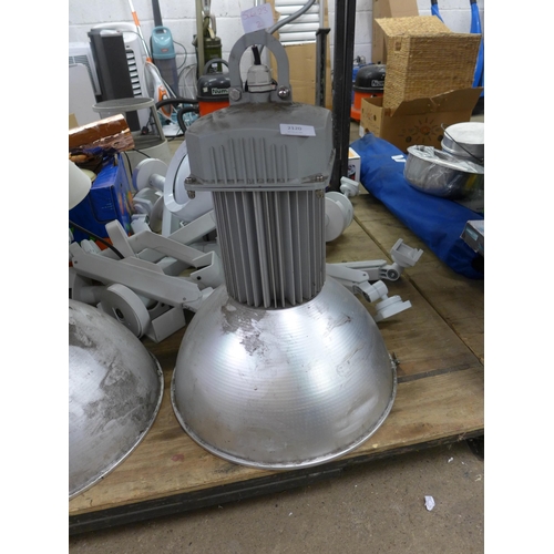 2120 - Two industrial downlighters