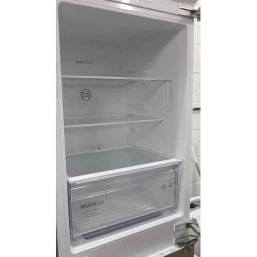 2355 - Bosch 50/50 integrated fridge freezer